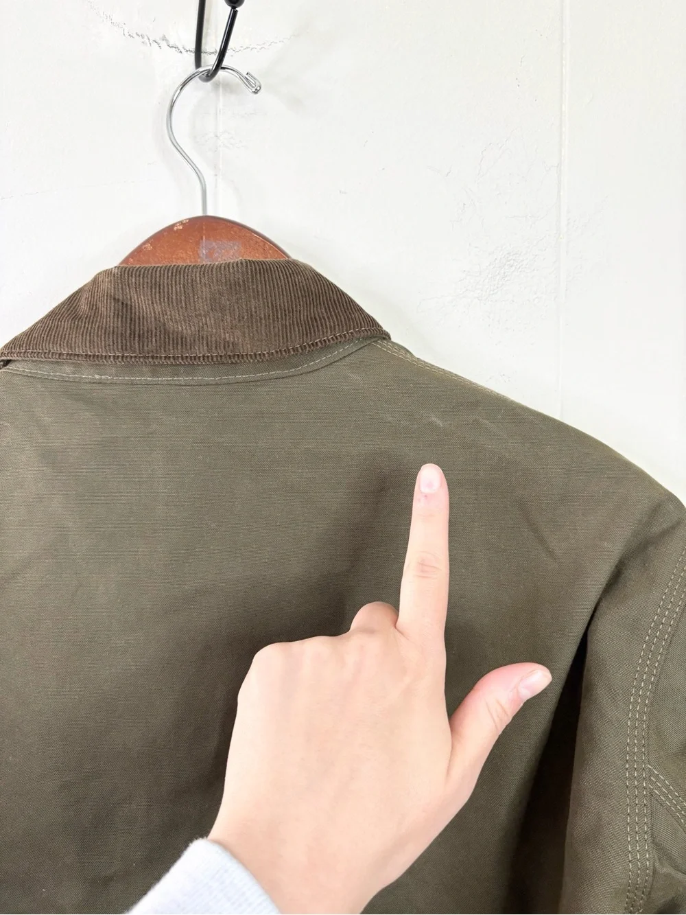 Buck Mason surplus green dry waxed canvas highland jacket size L men’s flaw